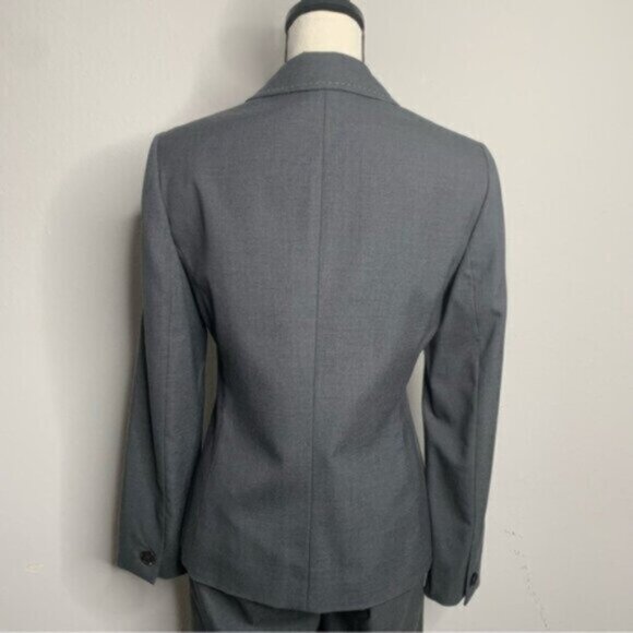 NWT Kasper Gray Two Piece Pants Suit Set - Picture 9 of 10